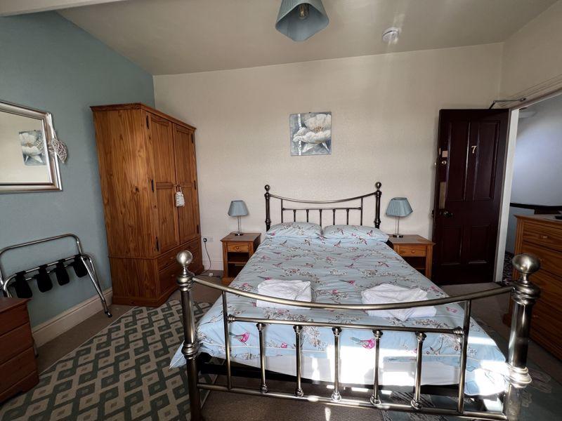 7 bedroom detached house for sale in Holyhead, Anglesey, LL65