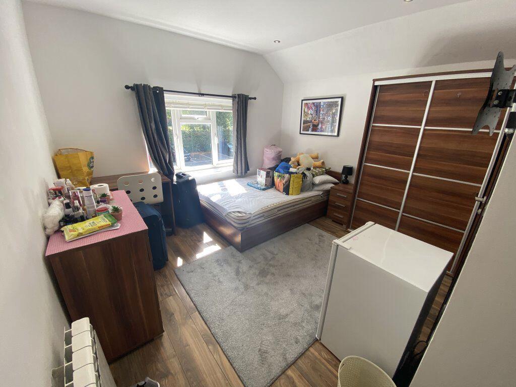 Main image of property: Room 5, Broadway, PE1 1SQ
