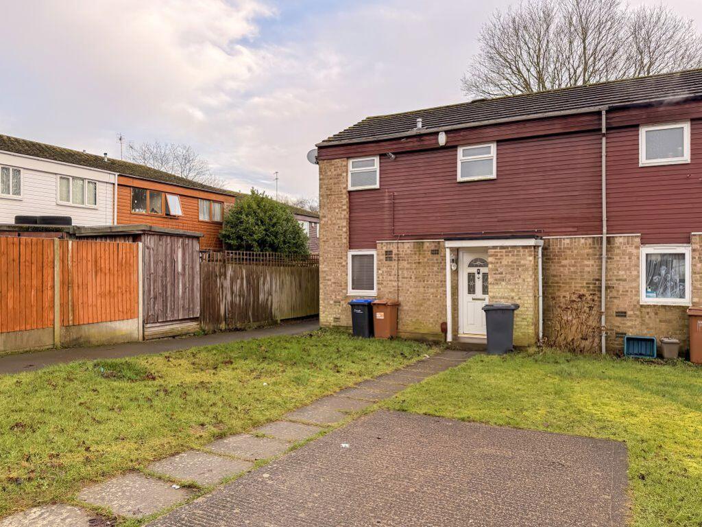 Main image of property: South Paddock Court, Northampton, NN3 8LH