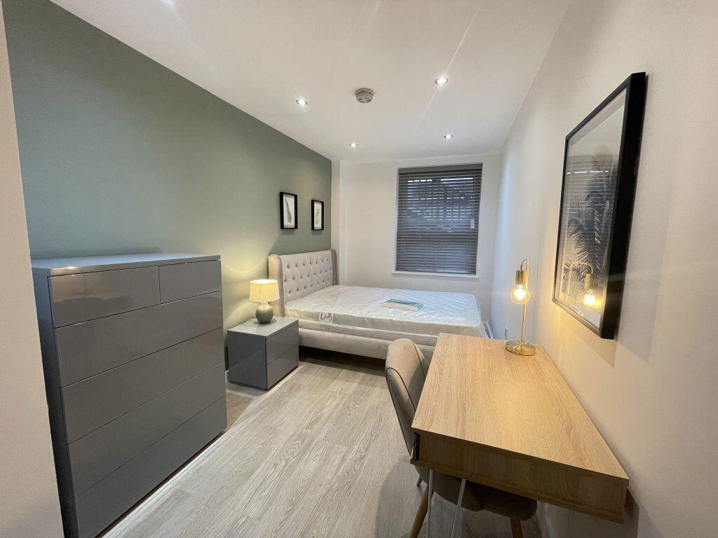 Main image of property: Room 2, Ft1, Priestgate, Peterborough, PE1 1JL