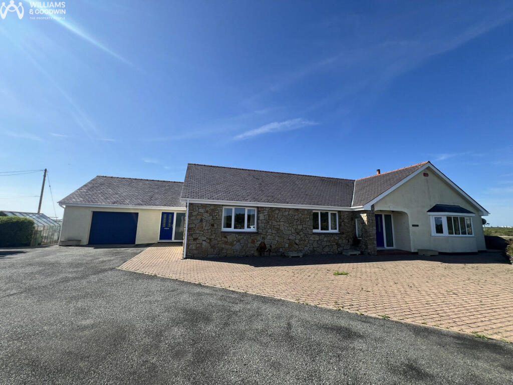 Main image of property: Llanfaelog, Ty Croes, Anglesey, LL63