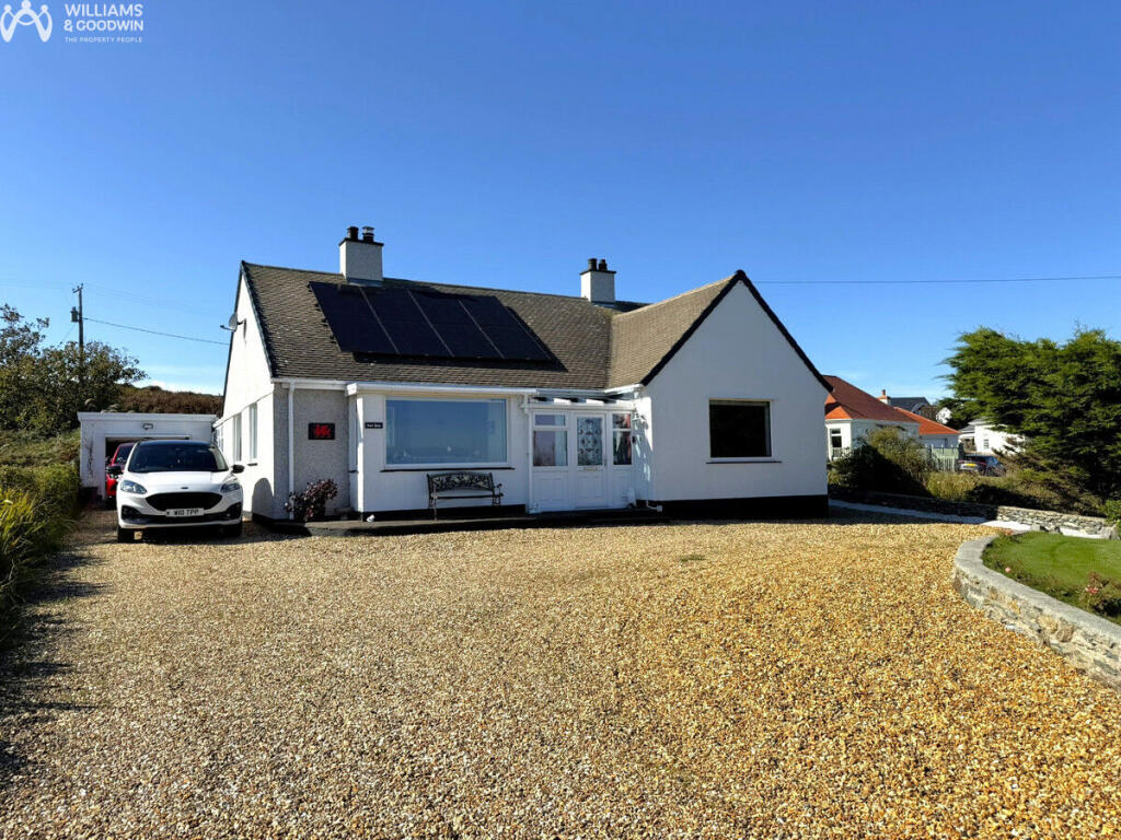 Main image of property: Bull Bay, Amlwch, Anglesey, LL68