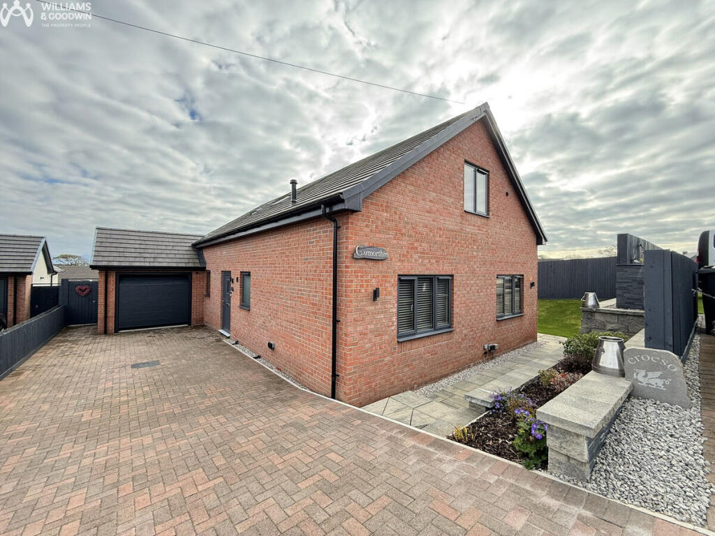 Main image of property: Caer Delyn, Bodffordd, Anglesey, LL77