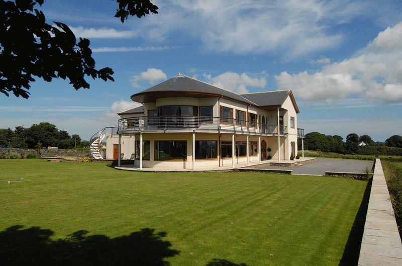 4 bedroom detached house for sale in Rhostrehwfa, Anglesey, LL77