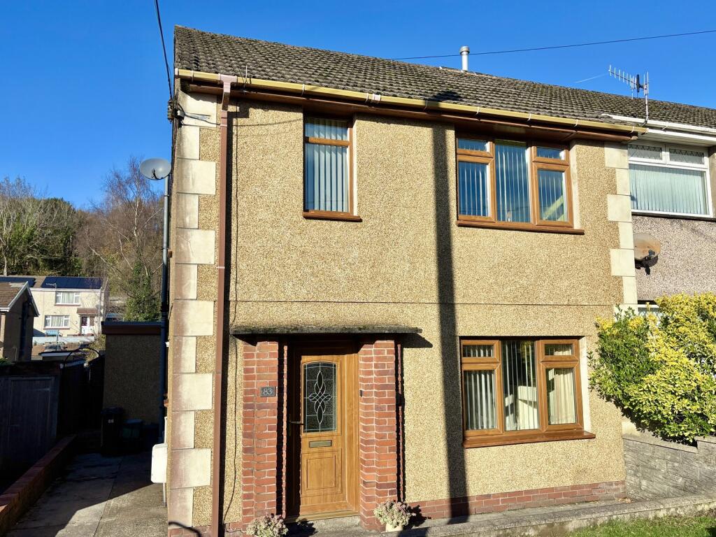 Main image of property: Heol Y Llwynau, Pontardawe, Swansea.