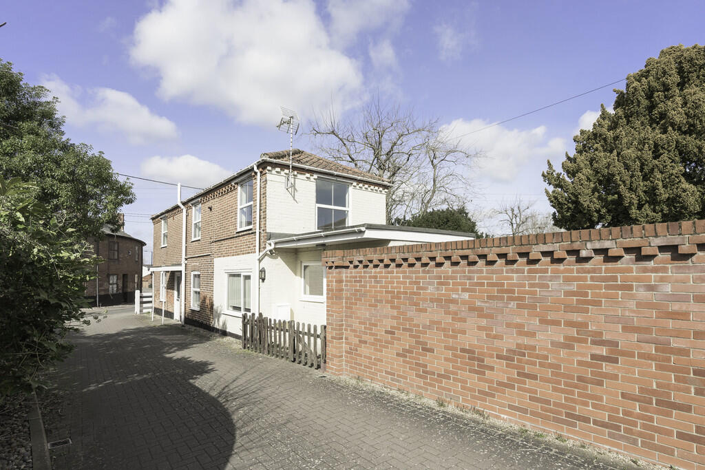 Main image of property: Ravensmere, Beccles