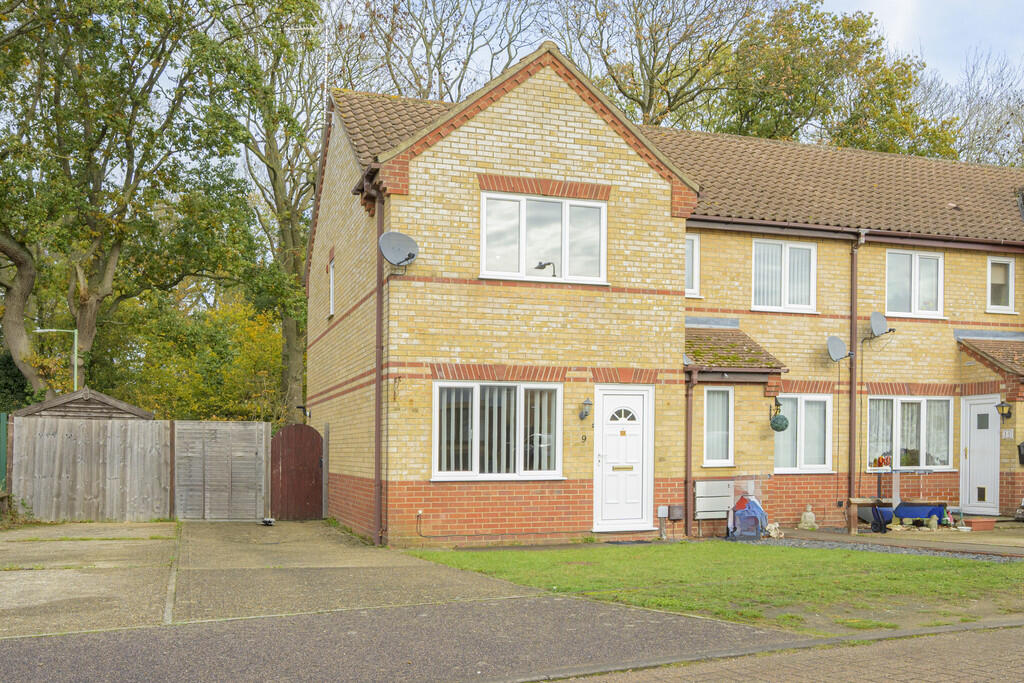 Main image of property: Holly Close, Worlingham, Beccles