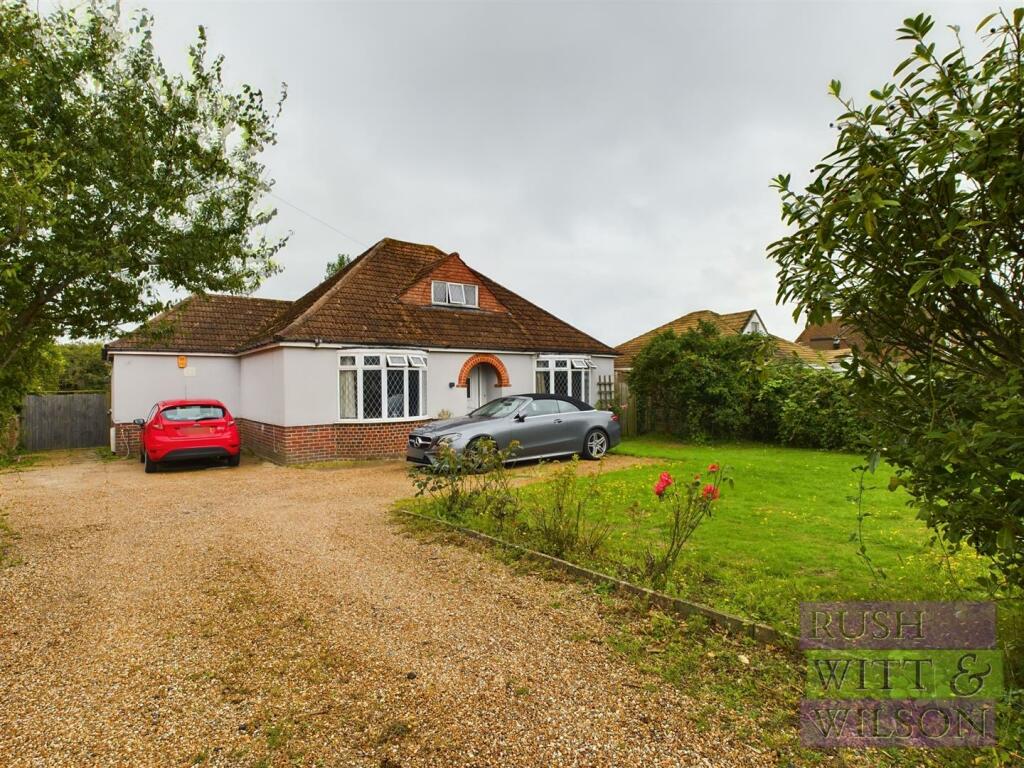 3 bedroom detached bungalow for sale in Harley Shute Road, St. Leonards