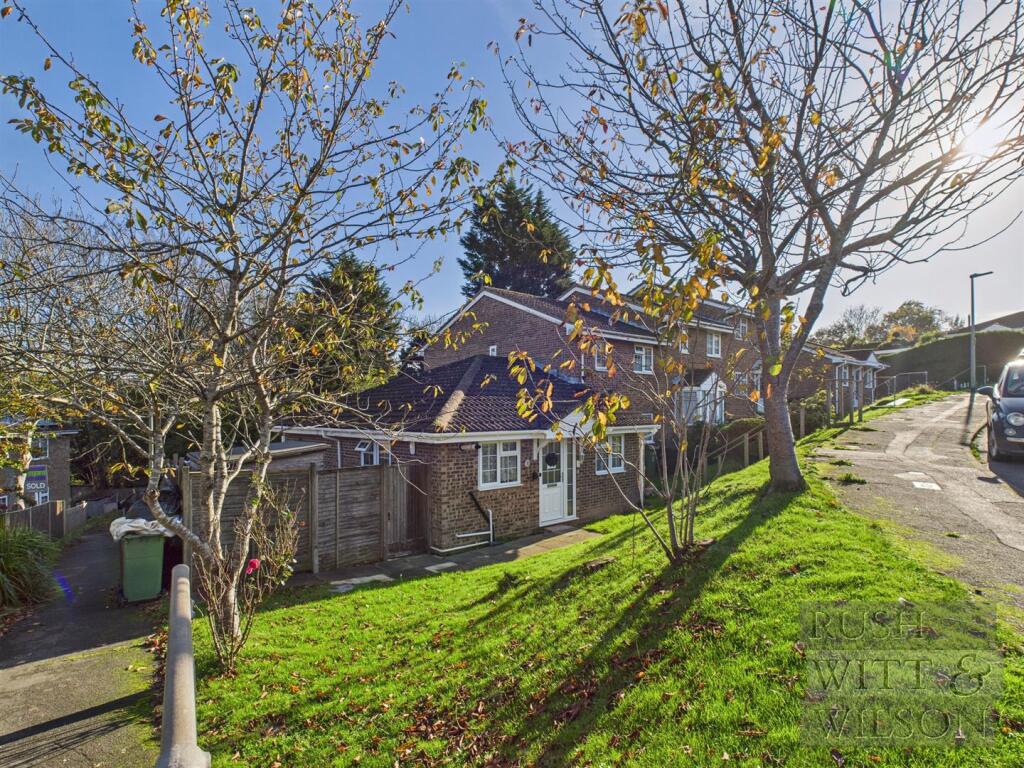 Main image of property: Piltdown Close, Hastings