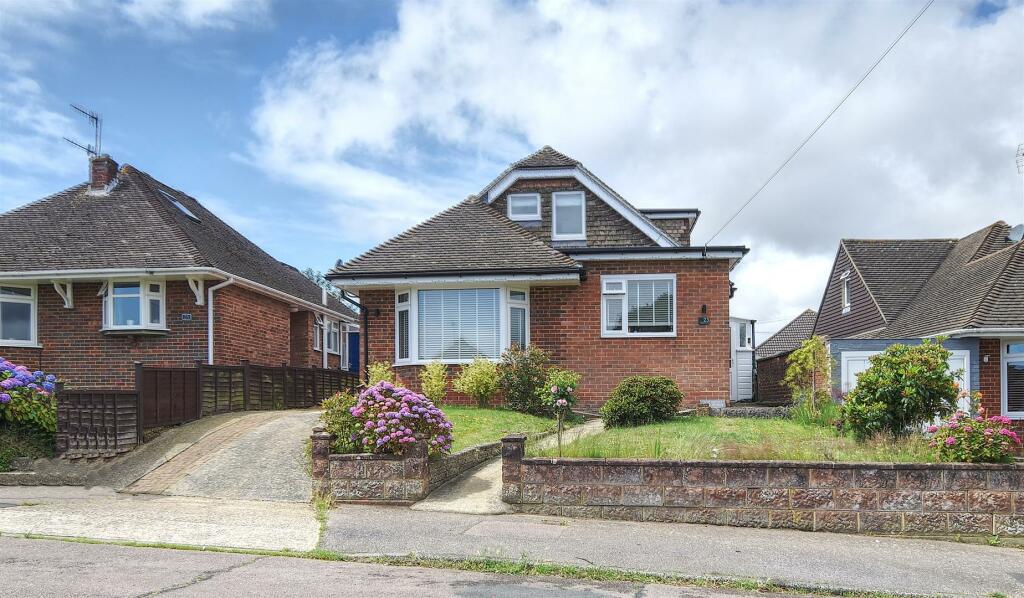 4 bedroom detached house for sale in Bidwell Avenue, BexhillOnSea, TN39