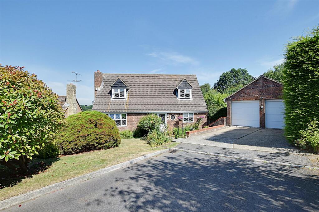 Main image of property: Tyndale Avenue, Bexhill-On-Sea