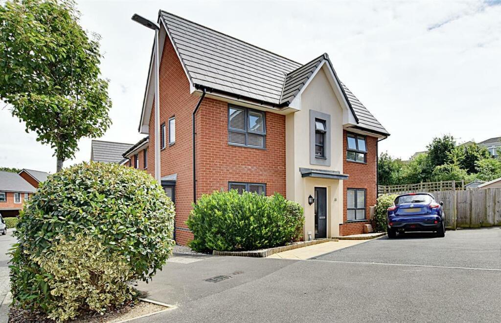 Main image of property: Furnells Way, Bexhill-On-Sea