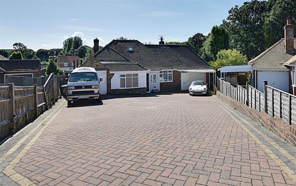 Main image of property: Clinch Green Avenue, Bexhill-On-Sea