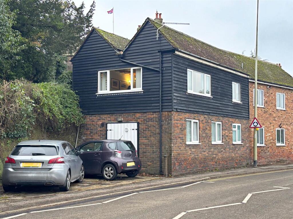 Main image of property: Fishmarket Road, Rye