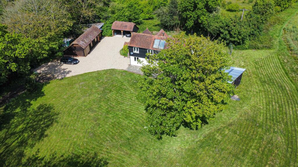 3 bedroom detached house for sale in Henley Down, Catsfield, TN33