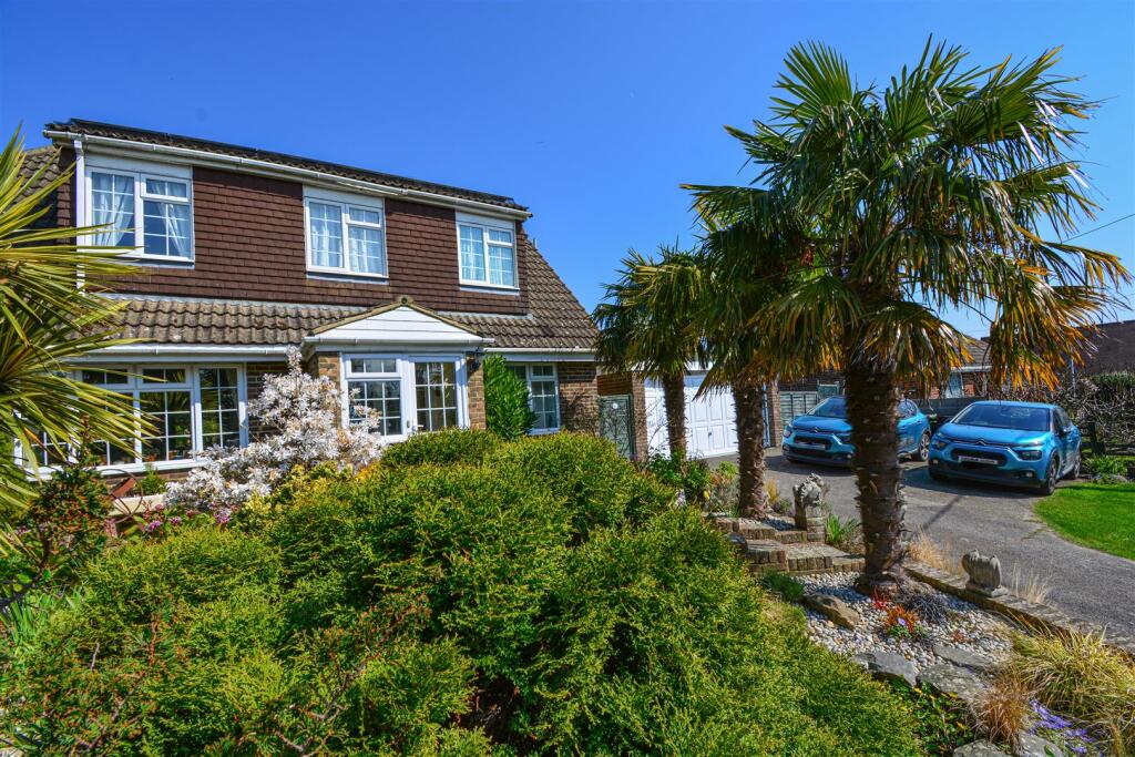 Main image of property: Netherfield Hill, Battle