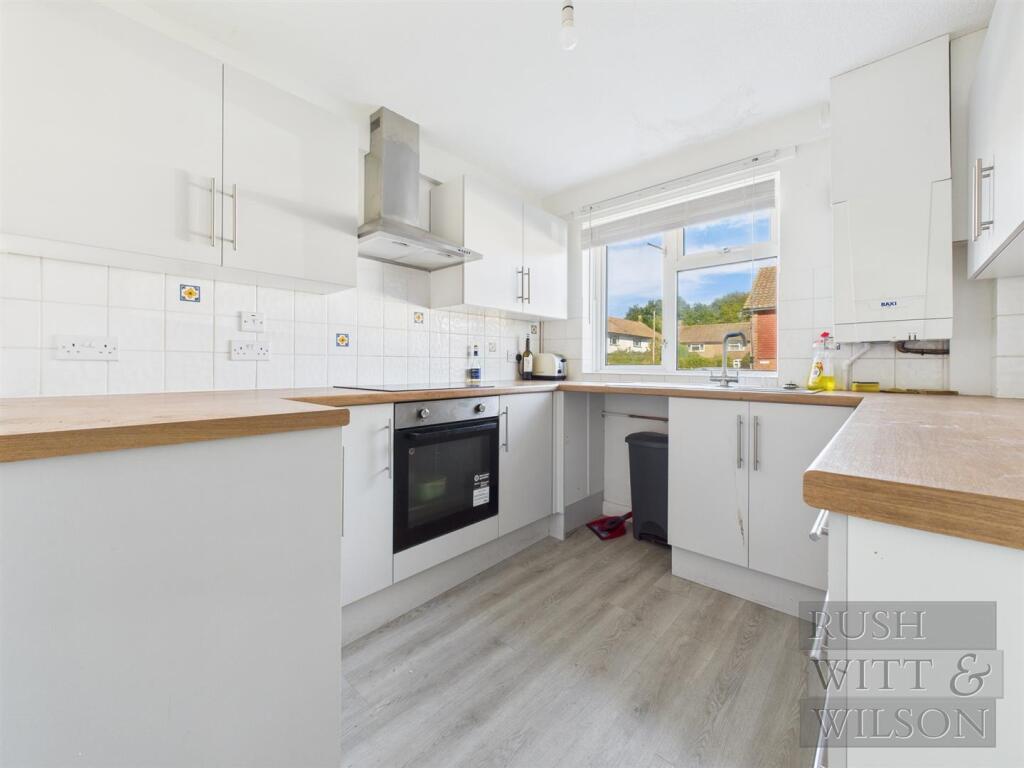 Main image of property: Coronation Gardens, Battle