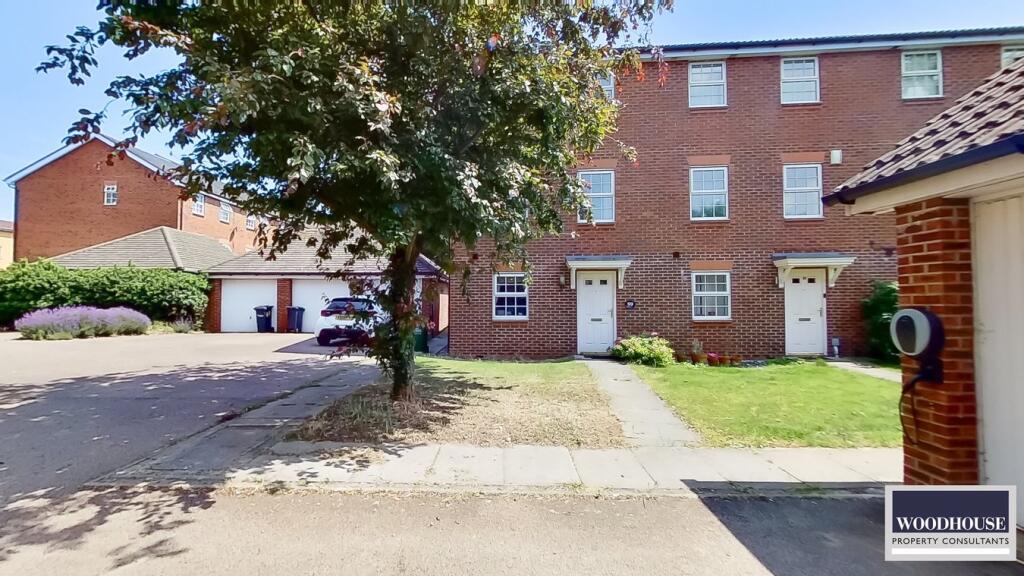 Main image of property: Glen Luce, Cheshunt, EN8