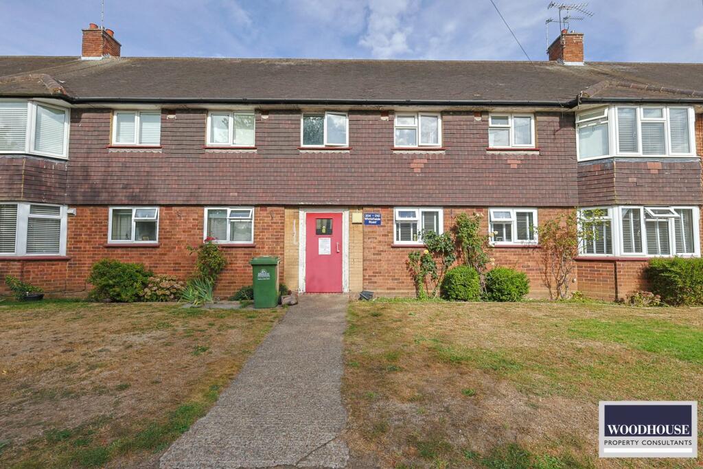 Main image of property: Whitefields Road, Cheshunt, EN8