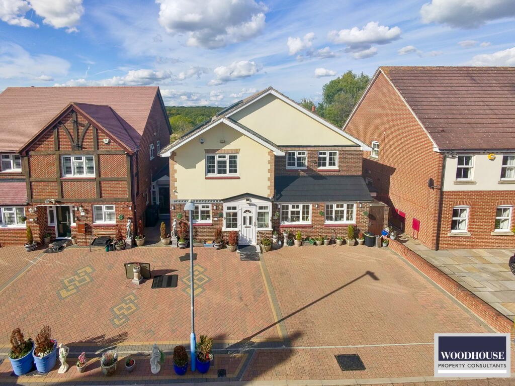 Main image of property: Bittern Close, Cheshunt, EN7