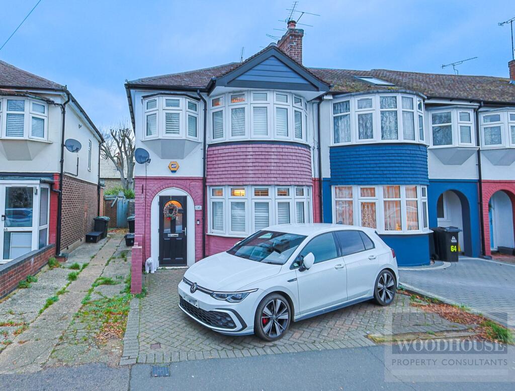 Main image of property: College Road, Cheshunt, EN8