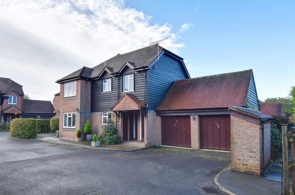 Main image of property: The Cobs, Woodbury Lane, Tenterden
