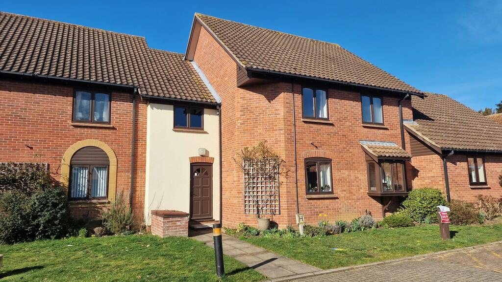 2 bedroom flat for sale in Malthouse Court, Harleston, IP20