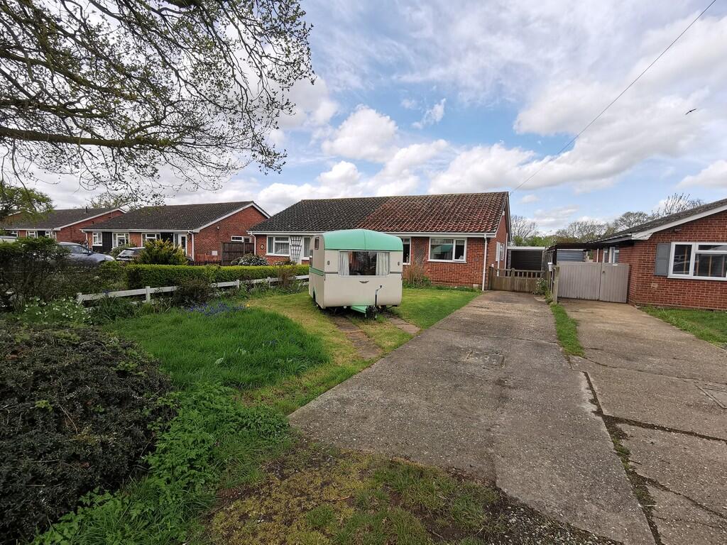 Main image of property: Chapelfield, Denton