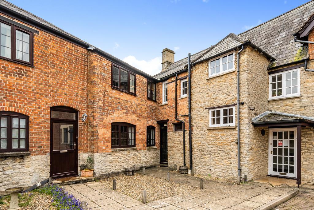 Main image of property: Kidlington, Oxfordshire, OX5