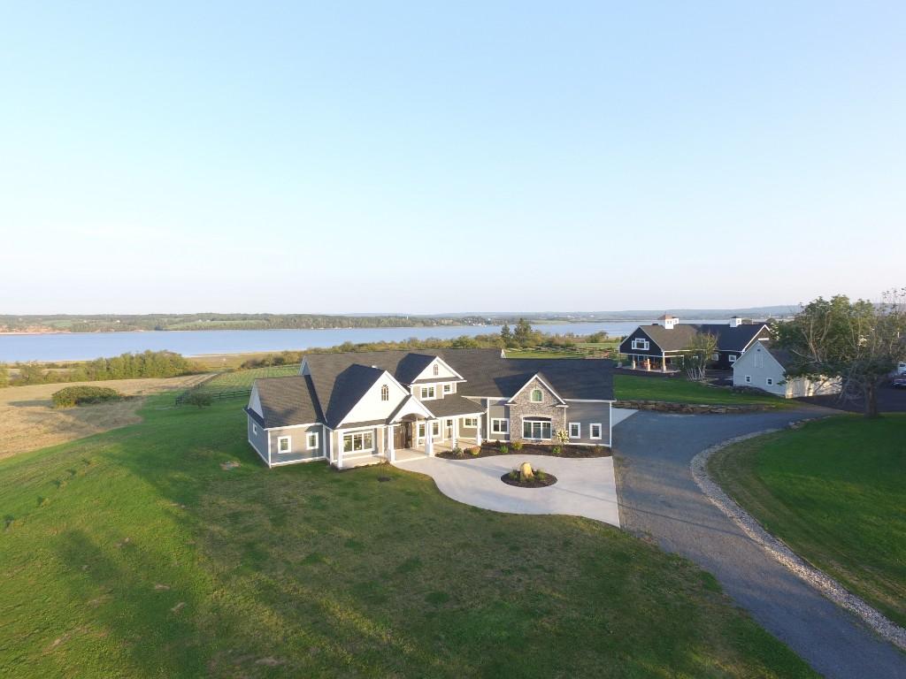 5 bedroom detached house for sale in Nova Scotia, Windsor, Canada