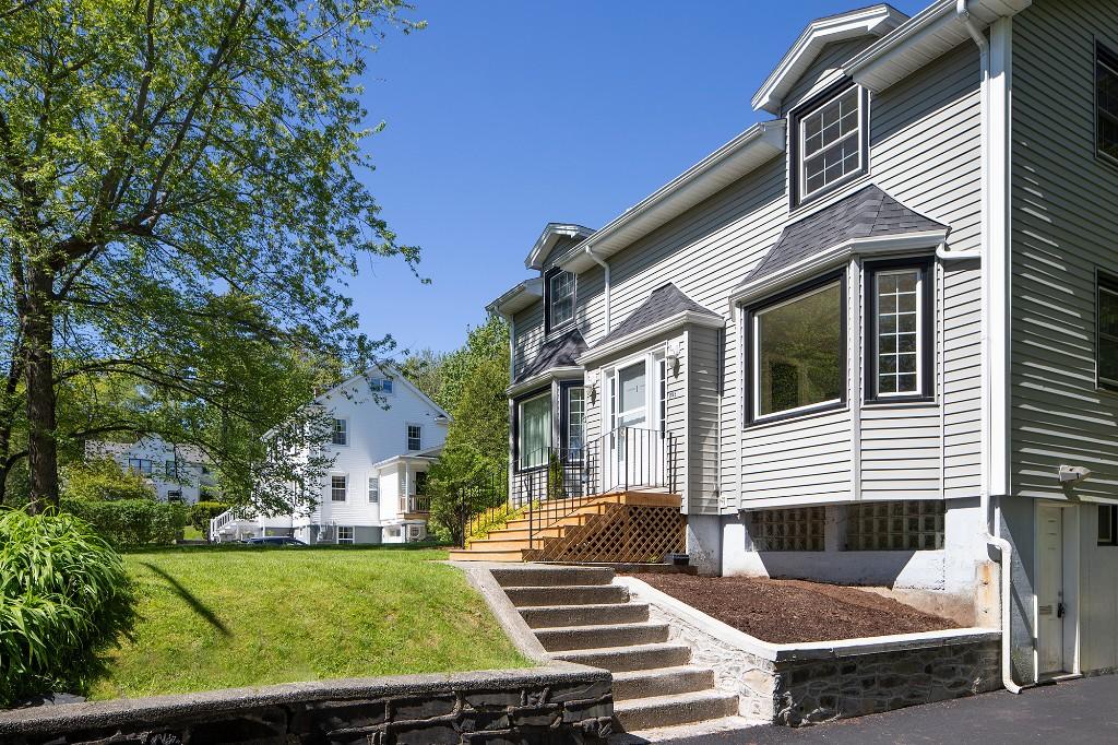4 bedroom detached house for sale in Halifax, Nova Scotia, Canada