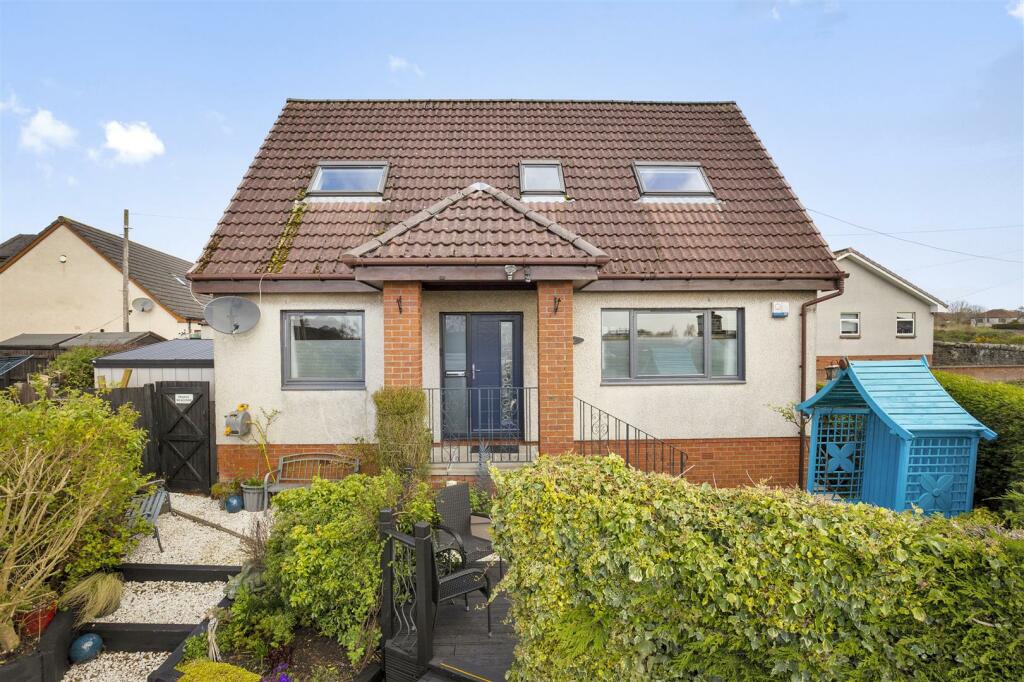 3 bedroom detached house for sale in 10c Carnock Road, Dunfermline