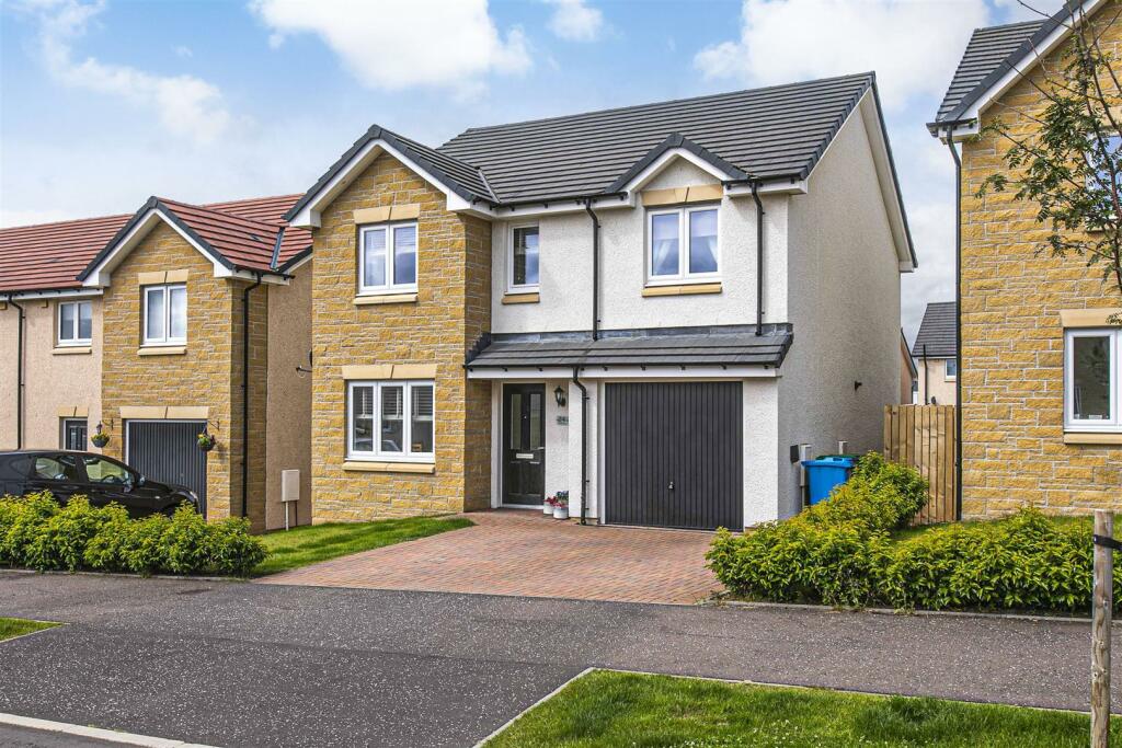 4 bedroom house for sale in 24 Curlew Way, Inverkeithing, KY11 1FG, KY11