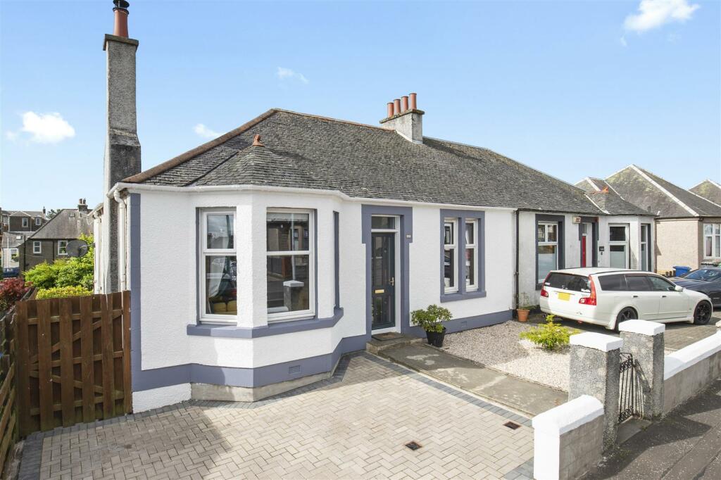 2 bedroom semidetached bungalow for sale in 83 Arthur Street