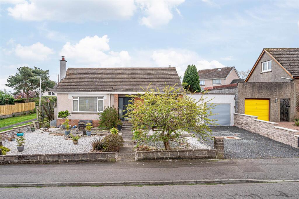 Main image of property: 90 Garvock Hill, Dunfermline, KY12 7RN