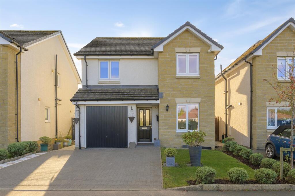 Main image of property: 6 Colin Smith Place, Kingseat, KY12 0YU