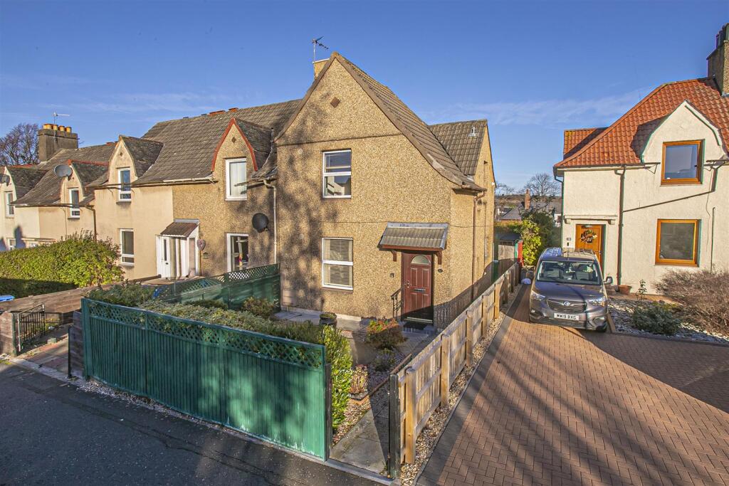 Main image of property: 14 Norval Place, Rosyth