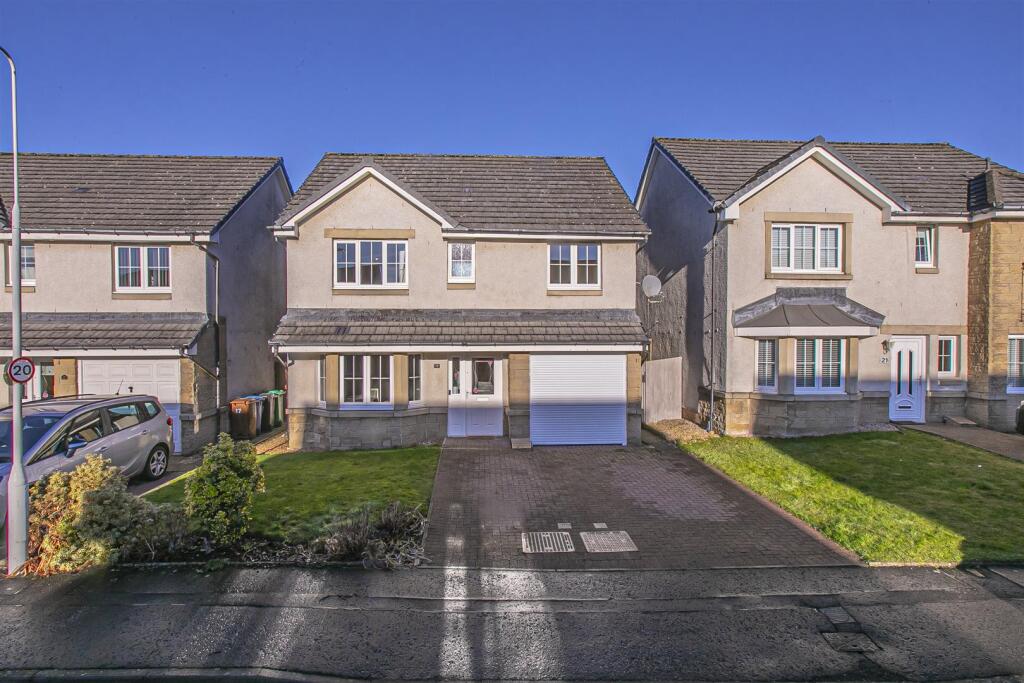 Main image of property: 19 Bennachie Way, Dunfermline, KY11 8JA