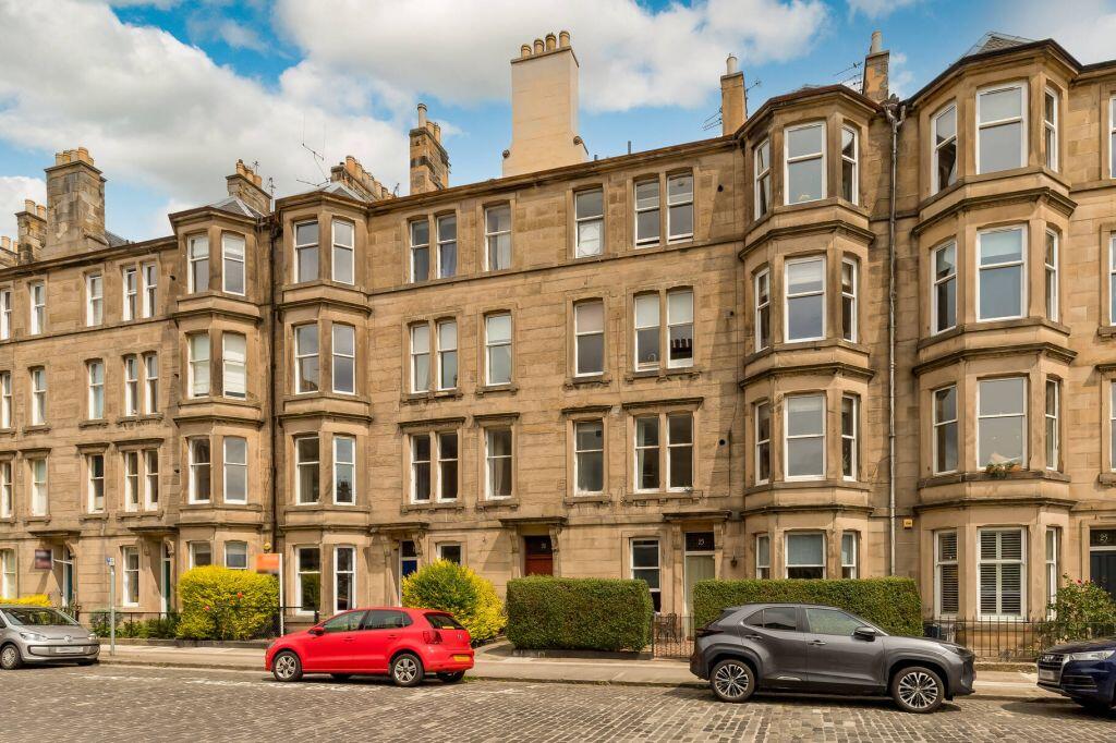 Main image of property: 21 (2F2), Comely Bank Avenue, Edinburgh, EH4 1EW