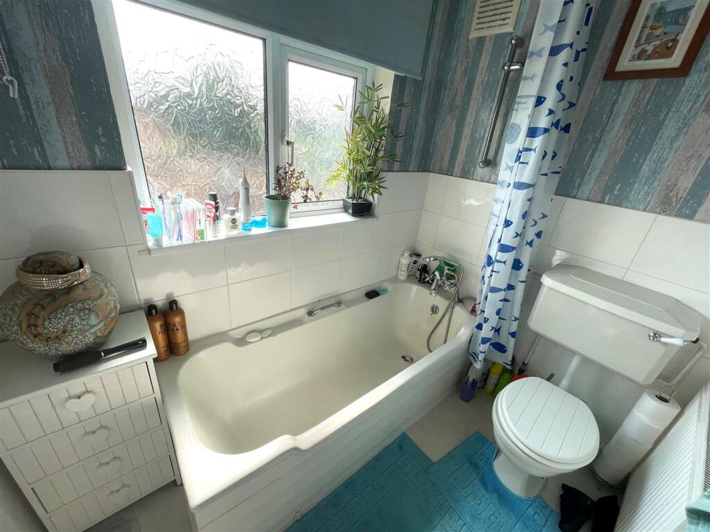 Additional property image - New Bristol Road, Worle, Weston super Mare