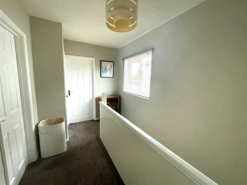 Additional property image - New Bristol Road, Worle, Weston super Mare