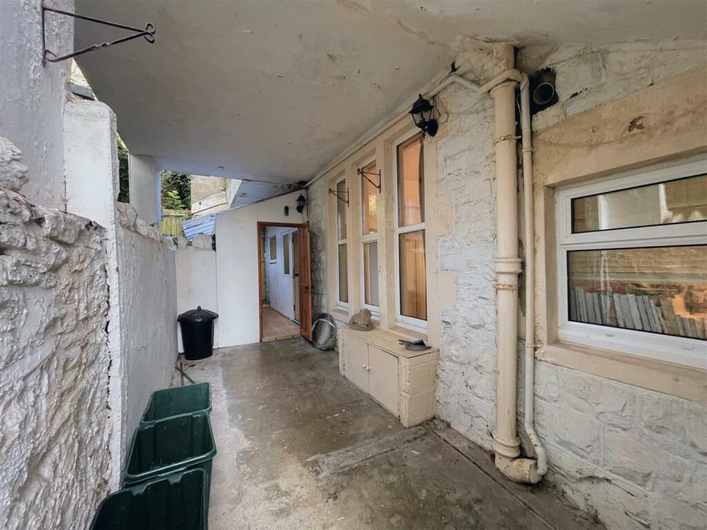 Additional property image - Elmhyrst Road, Weston super mare
