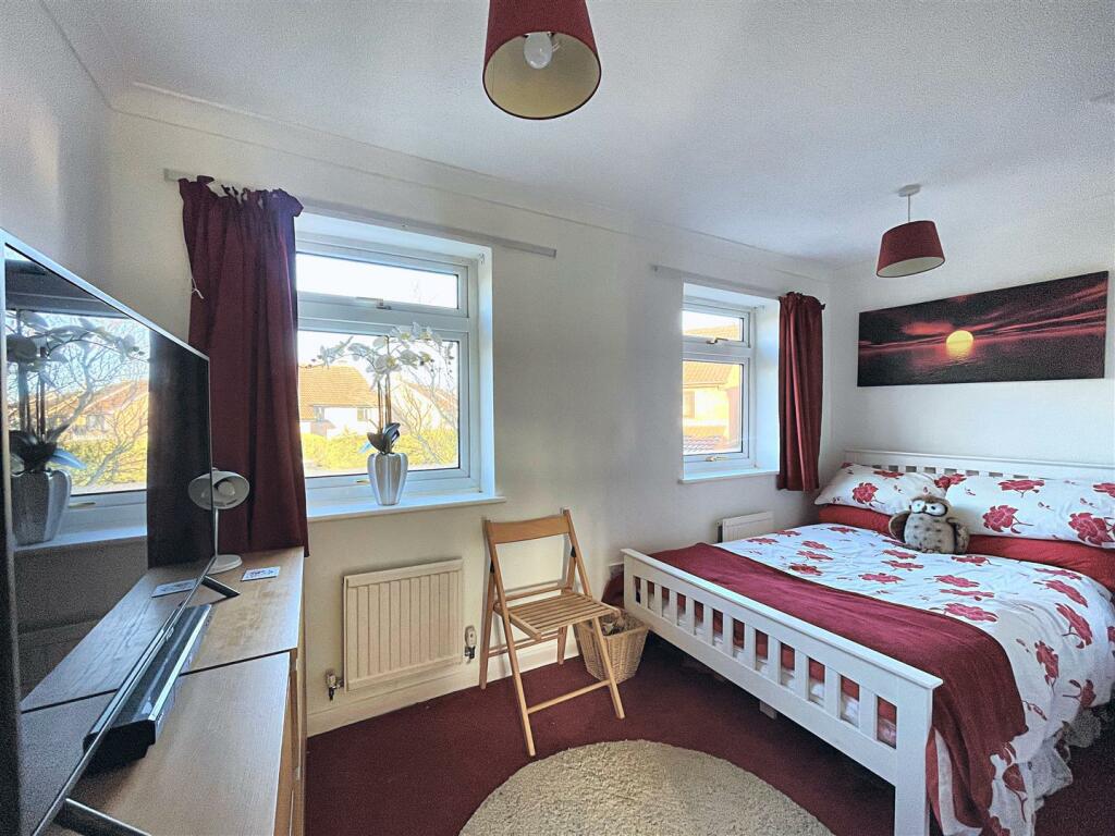 Additional property image - Dean Close, Worle, Weston super Mare