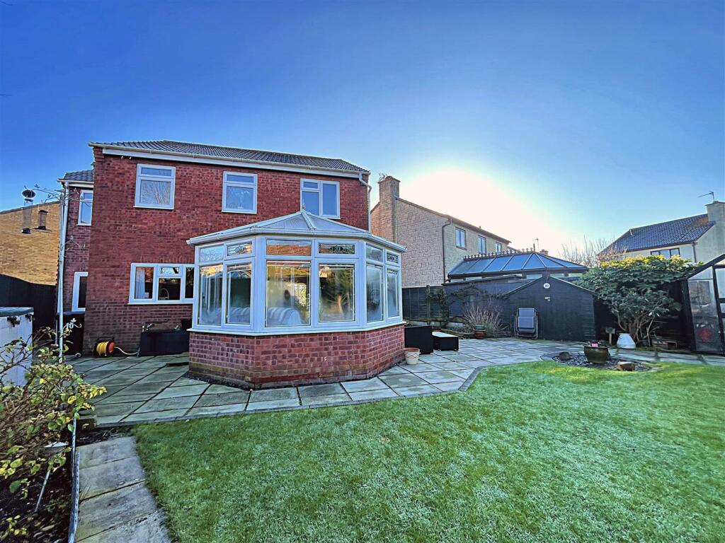 Additional property image - Dean Close, Worle, Weston super Mare