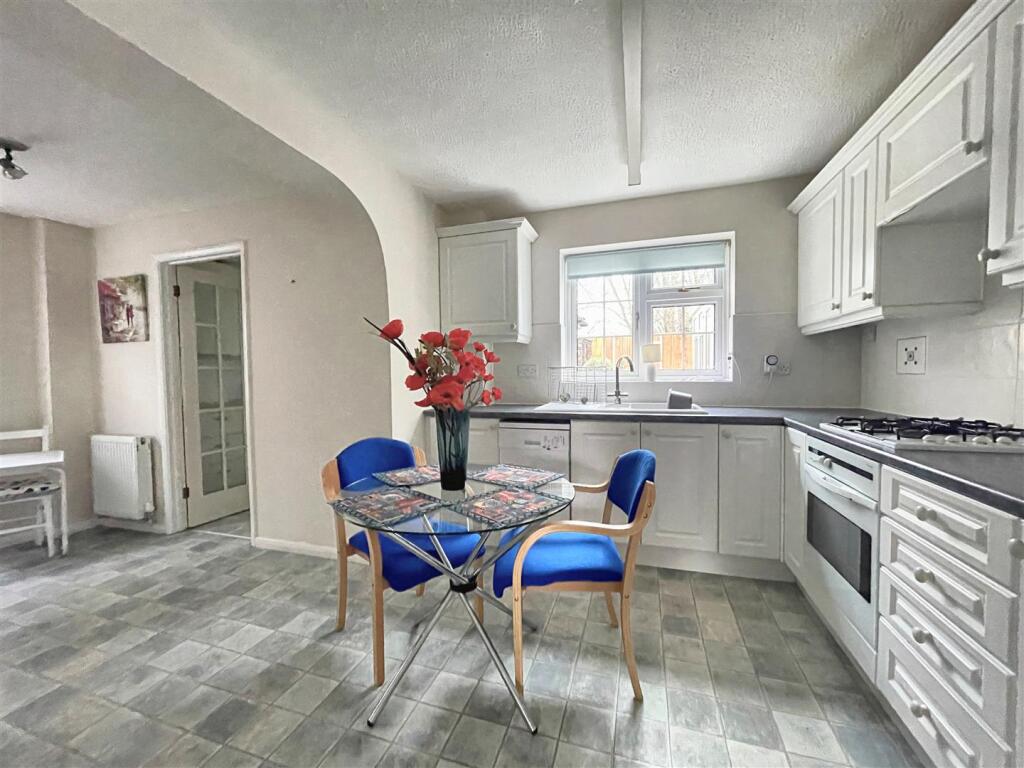Additional property image - Serlo Court, Worle, Weston super Mare