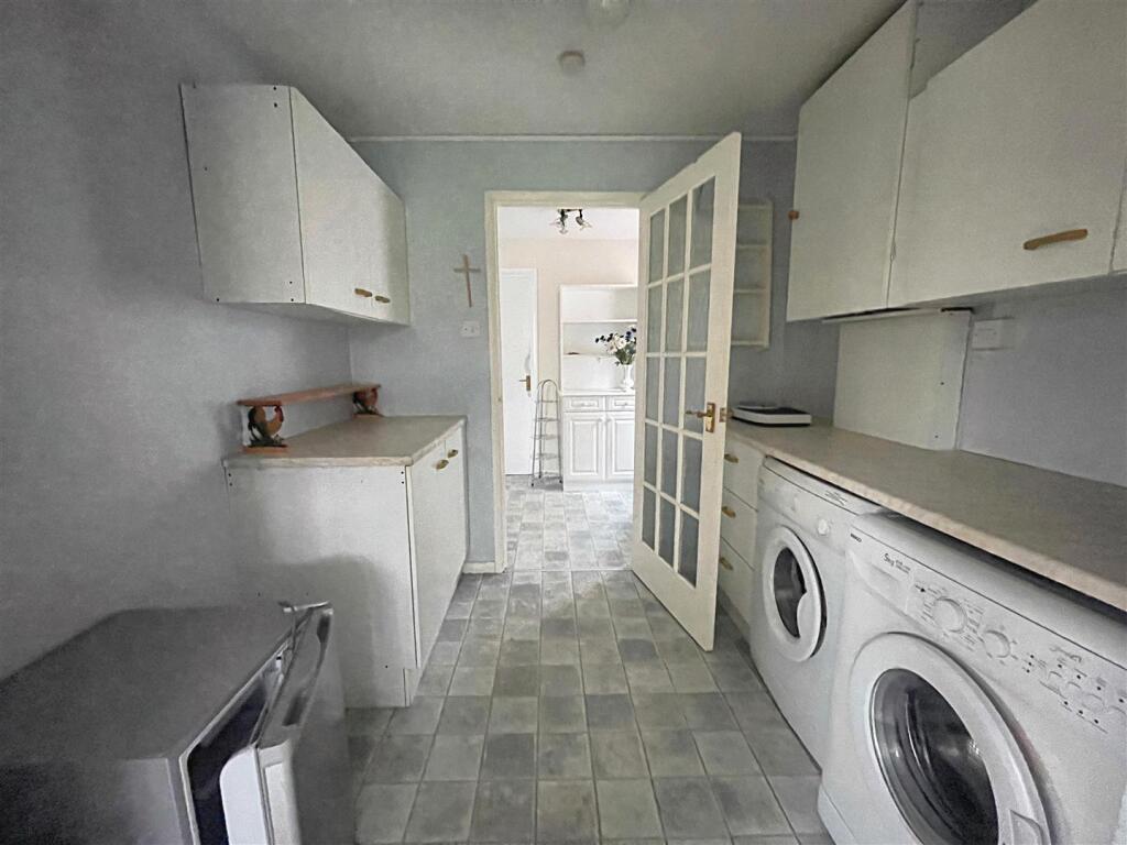 Additional property image - Serlo Court, Worle, Weston super Mare
