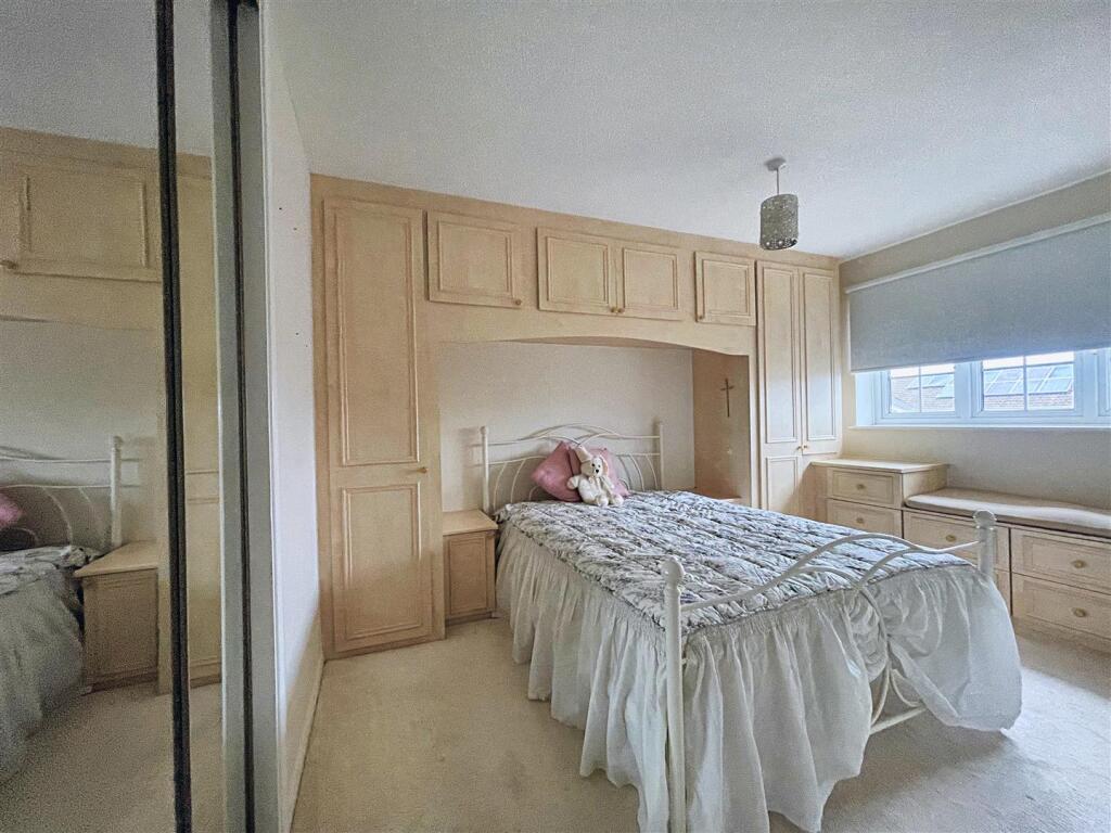 Additional property image - Serlo Court, Worle, Weston super Mare
