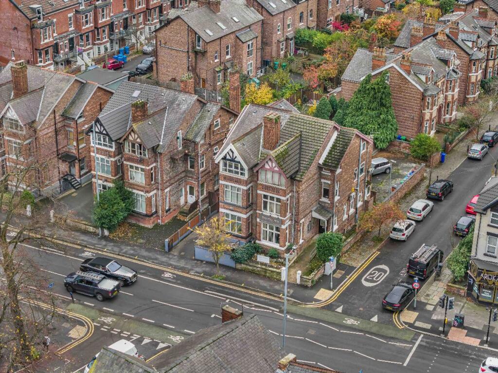 Main image of property: Flat 4, 553 Barlow Moor Road