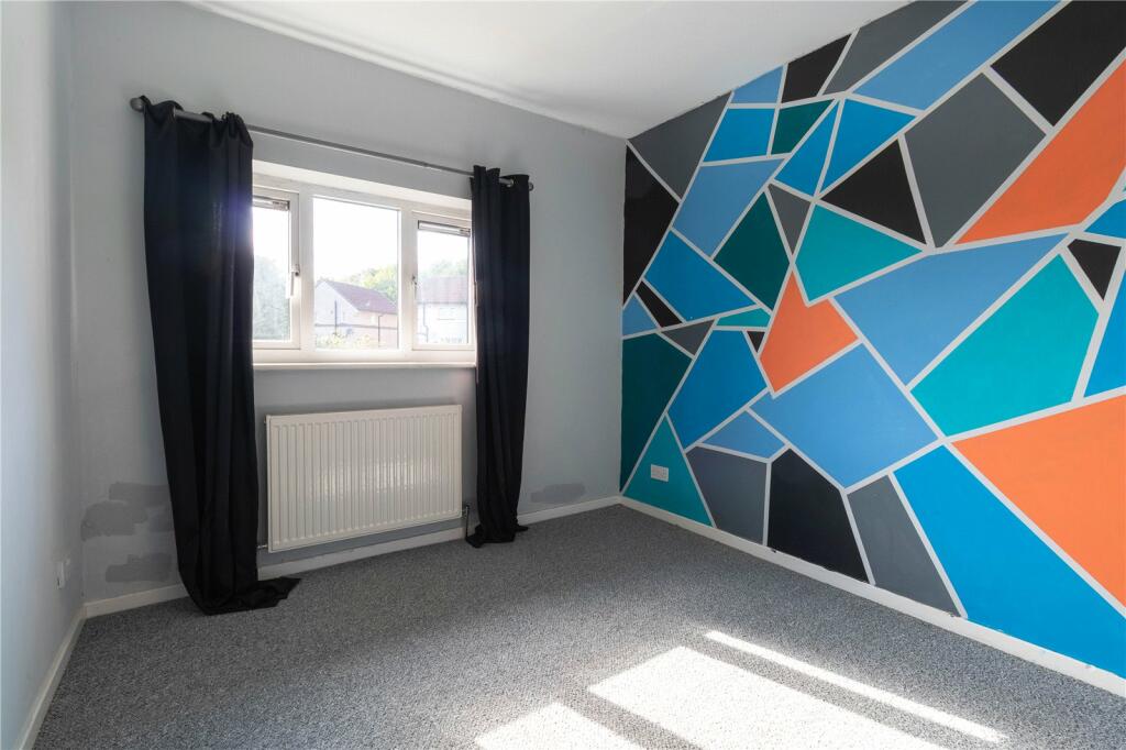 2 bedroom semidetached house for sale in Browning Road, Deighton