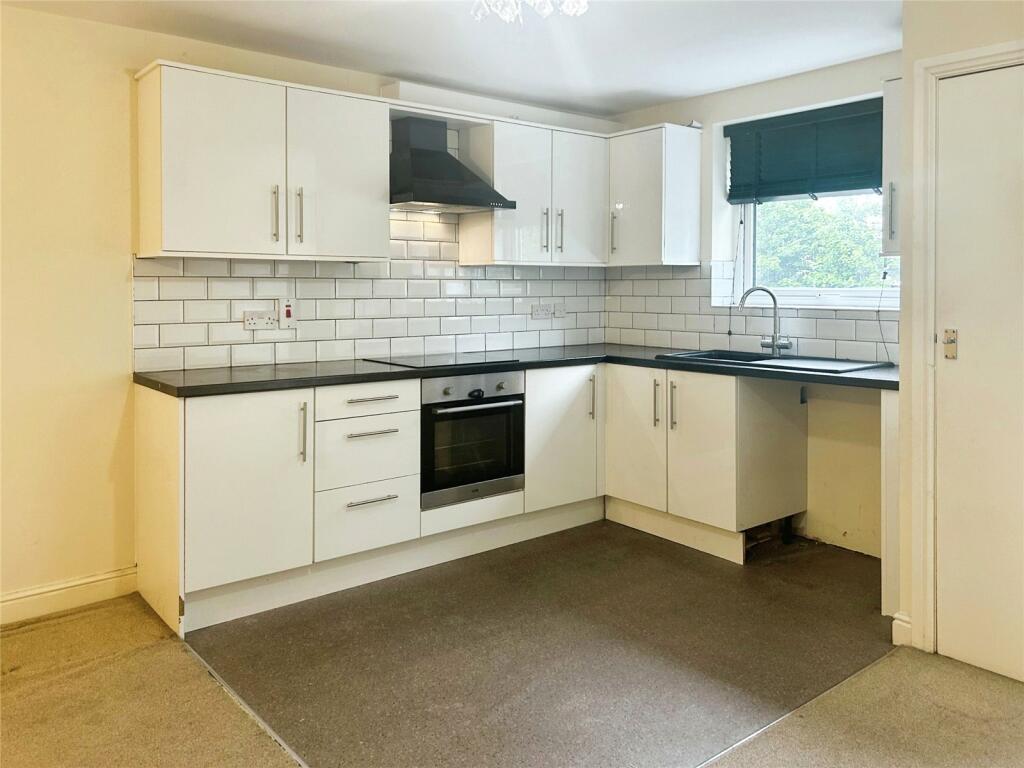 2 bedroom apartment for rent in High Street, Crigglestone, Wakefield, WF4